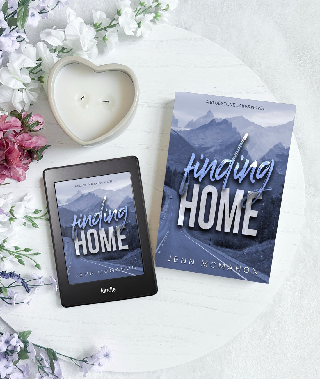 Finding Home: A Small Town Romance